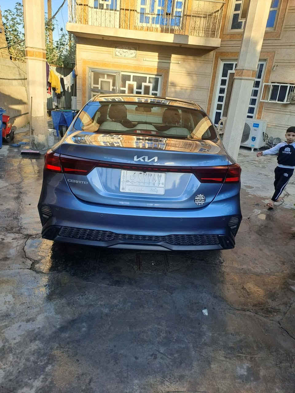 السلام عليكم 🖐🏻
النوع/سيراتو خليجي 
موديل /2023
رقم بغداد 
ماشيه /90 الف 
محرك 1600 
شاشه كبيره 
داخل رياضي 
السياره يوجد فيها قطعتين صبغ صغيره 
السعر / 150$
للاستفسار / ه‍ ***********
 🤍
