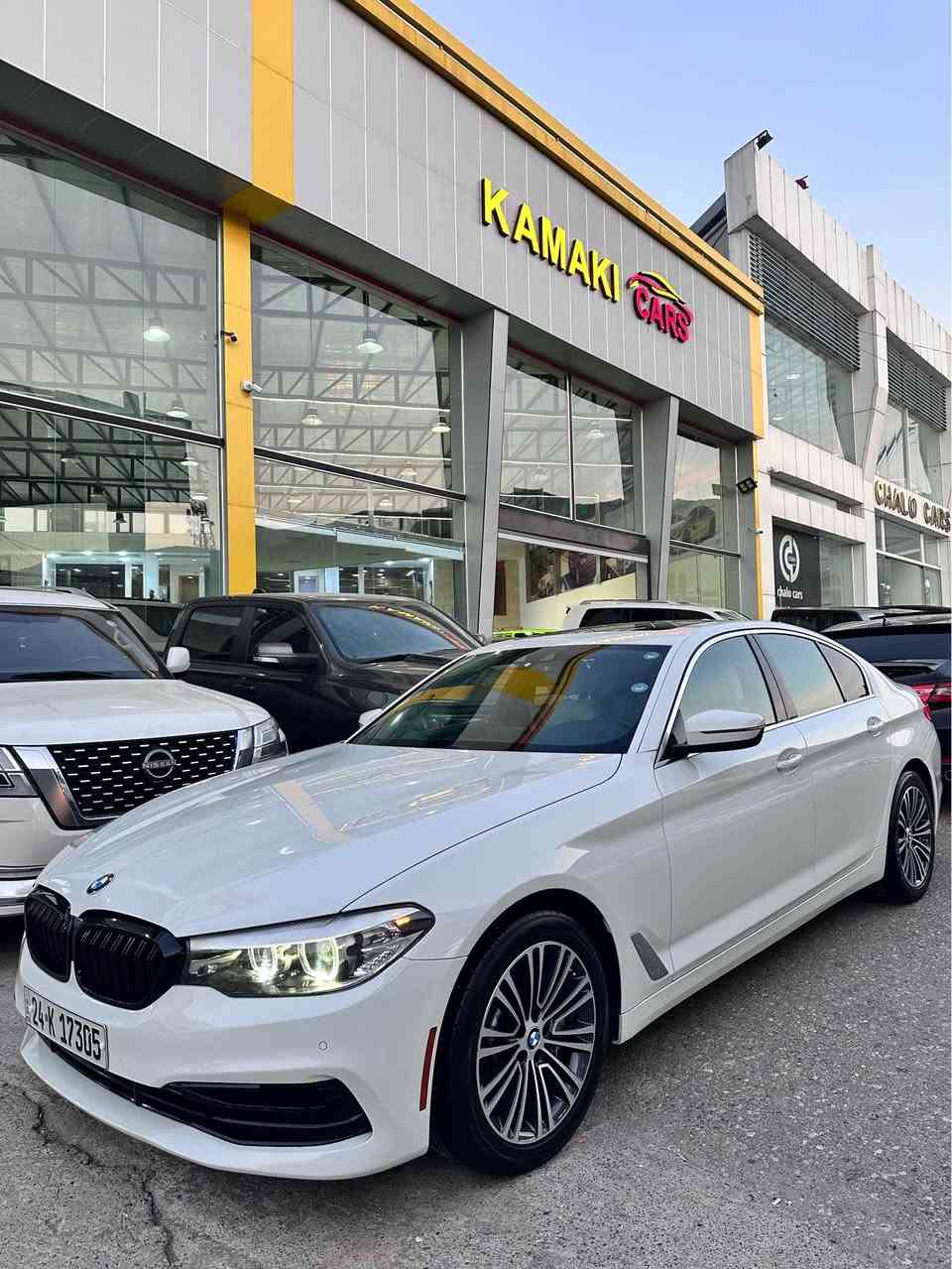 رقم السيارة : دهوك

موقع السيارة : دهوك 

نوع السيارة : BMW 530i 

موديل السيارة : 2019 

المسافة المقطوعة: 99 الف ميل 

مواصفات:

بصمة تشغيل 

بصمة ابواب 4 دخول ذكي 

كراسي بيجي جلد كامل 

دشبول والابواب مطعم بفورميك 

كراسي تدفئة وكهربائية وخزن وضعيات 

صندوك كهربائي 

فتحة سقف 

رادار خروج عن المسار 

رادار نقطة عمياء مري 

ستيرن كهربائي 

شفتات ستيرن 

مودات قيادة سبورت نورمال ايكو 

نظام الاوتو ستوب 

نظام الاوتو هولد 

مرايات كهربائيه 

حساسات اماميه خلفيه 

تبريد مركزي قطعتين 

ملاحظات: سيارة كلين داخله شبر جاملغ خلفي كلير + BDR بسيط سيارة جديدة وسعر مناسب 🔥

للأستفسار :

***********

*********** دهوك, العراق
