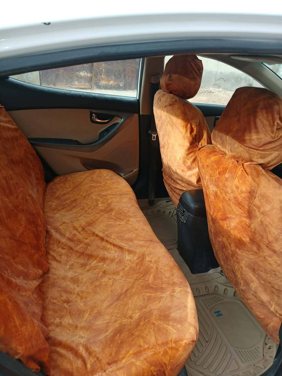 سياره النترا خليجي موديل ٢٠١٤ رقم بابل انكليزي محرك ١٨٠٠ كيرA, T بيها ٣قطع صبغ السعر ١١٥وبيها مجال
*********** غير متواجد ع الفيس
