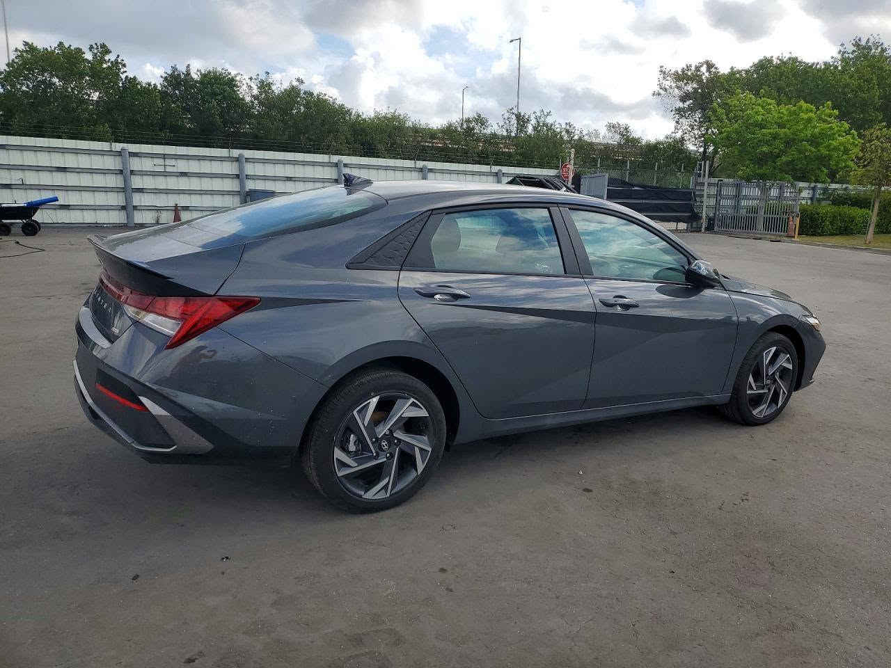 مزاد يوم  الاثنين المصادف 22/6
🚘 نوع السياره: هونداي - النترا
🔹️الموديل: 2026
4اسلندر : 1600
⚠️ علما هذا نموذج بسيط من السيارات التي تعرض في المزاد يومياً 
- نوفر لكم شراء السيارات مباشرة من مزاد كوبارات و IAA الامريكي باسعار تنافسية 
التواصل واتساب أو اتصال على الارقام التاليه 
العنوان الديوانيه .قضاء غماس.شارع الصافي مجاور مدرسه يافا-شركة المتميز
التواصل واتساب أو اتصال 
***********
