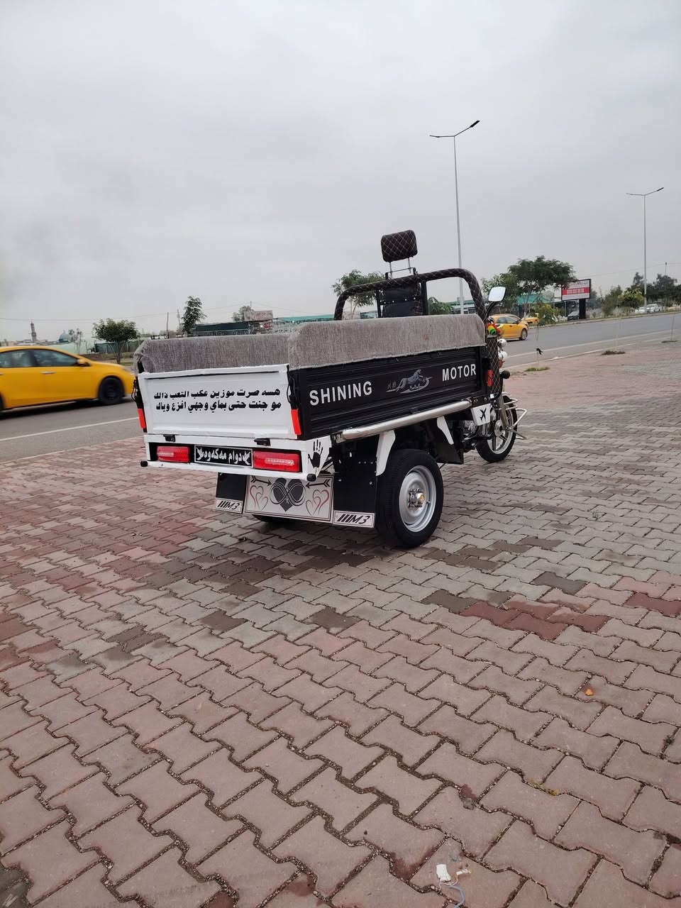 ستوته البيع الموديل 21 ركبه شرك كهربيت شرط فحل عالي  محرك ٢٥   شخوان ستوته صفررر منفيس كامل أو ركبه شرط السعر مليون او 175 او بيه مجال غليل ستوته صفر المو شراي لا يكسر بيه *********** او تحيتي الجميع
