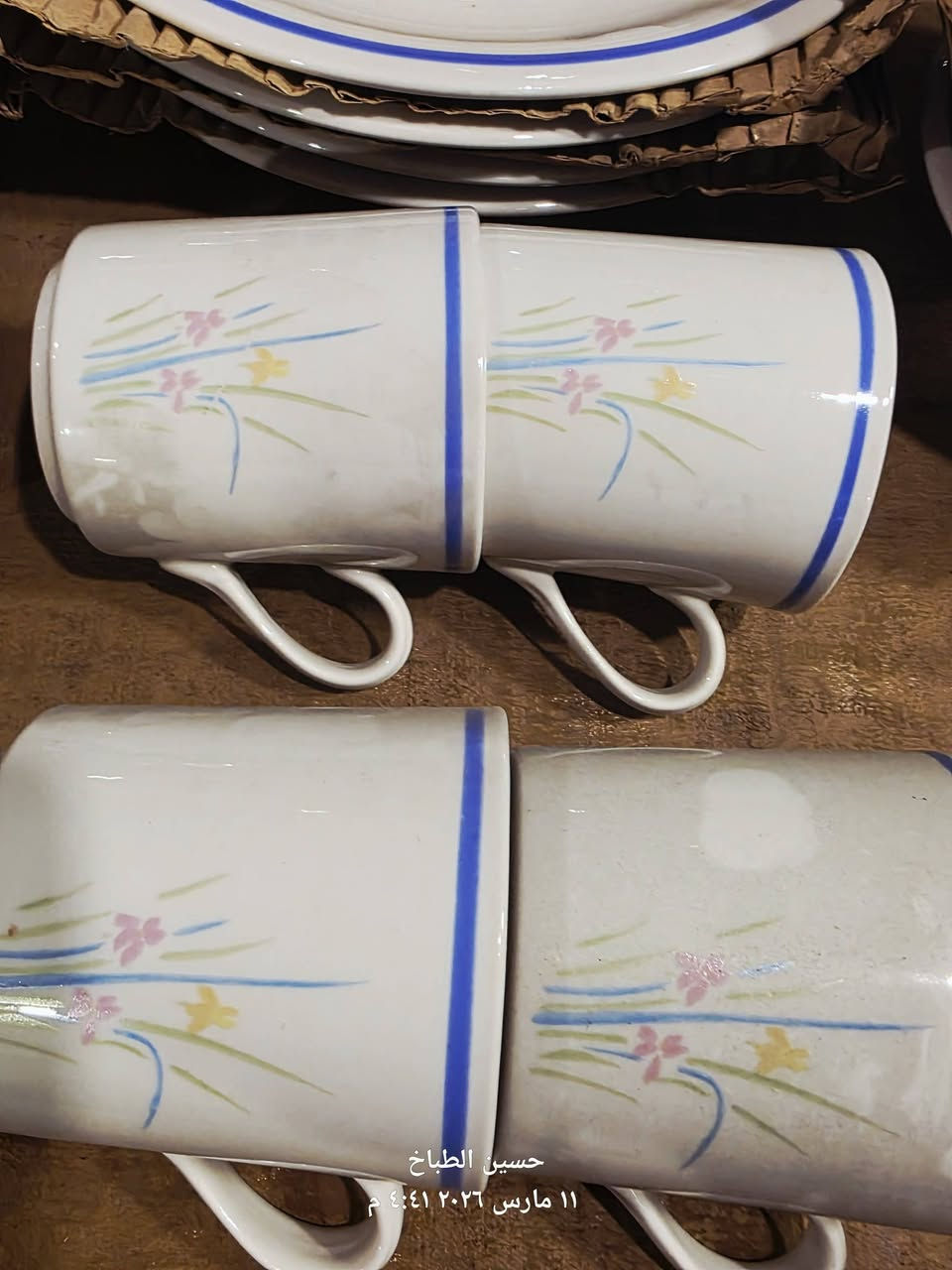 سيت صيني ٢٠ قطعه
قديم استيراد الاسواق المركزيه
٤ ماعون شطح حجم كبير 
٤ كاسه 
٤ ماعون حلاوه 
٤ كوب حليب 
٤ ماعون كوب


**إذا كنت صاحب هذا الإعلان وتريد حذفه لأي سبب، رجاءا أرسل رسالة إلى الدعم الفني**