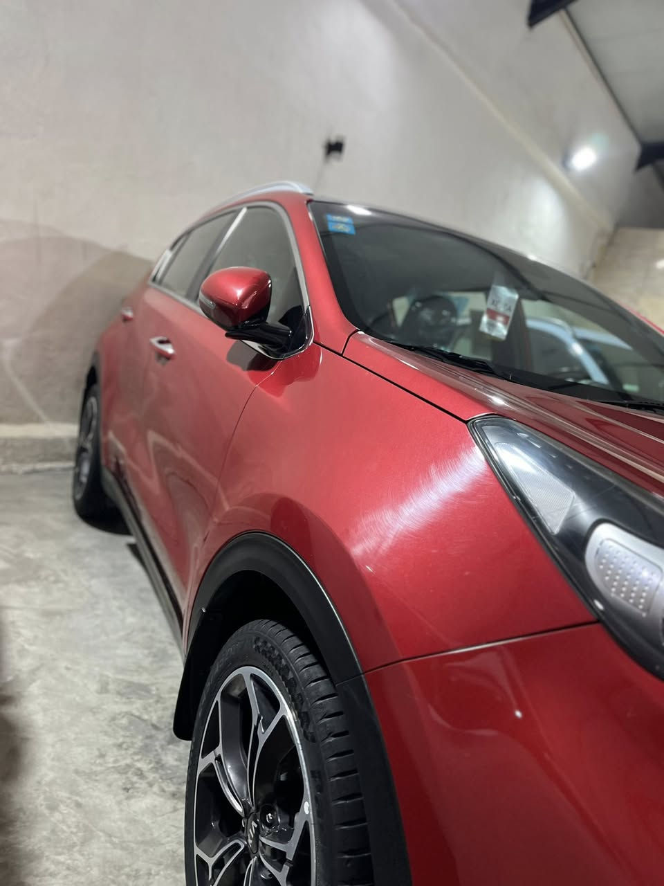سلام عليكم 
سبورتج ٢٠٢٠ جيتي لاين
فول مواصفات للاخير
مكفوله من صبغ وتبديل عدا طخه موضحه بالباب
ماشيه ٧٠ كيلو
سعر السياره  21000$ ومجالها بسيط
***********
