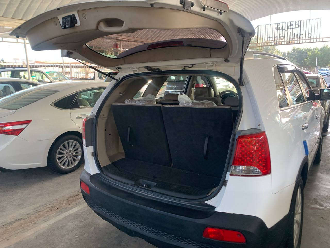 سلام عليكم سورنتوا موديل 2013 وارد خليجي فول مواصفات ما عدا الفتحة گير محرك كفالة بيها صبغ 4 قطع سبعة راكب مكان السيارة كربلاء رقمها أربيل هزه جديدة و سنوية جديدة أيضا السعر 135 قفل رقم الهاتف
         ‏‪***********‬‏
