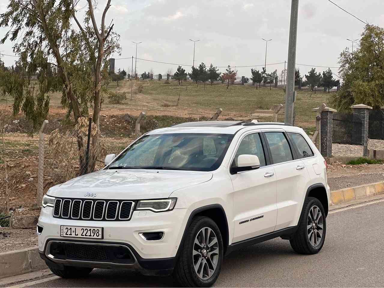 جێب لاریدۆ 2018 سەنەوی تازەیە  70 هەزار مایل ڕۆشتوە خیلیجی  قەپات مواسەفات LIMTID دەبڵ ئەکسل  کلین تایتڵ لە هەولێرە سەیارەکە  ڕەقەم ***********
سعری265 تۆزی مەجال أربيل, العراق
