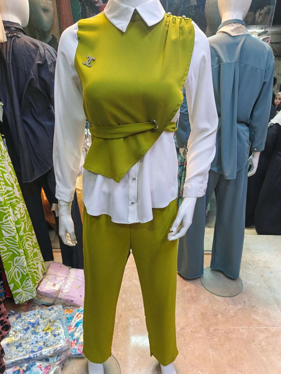 مرحبا زبائنه الكرام 
ازياءء نيلاي
#سوتات 
#زورو  صفحتنا  وتجدون كل ماهو أنيق.....
المسيب شارع البديه
 فرع مملكه الجمال
اتصال ***********
توصيل لكل محافظات العراق
