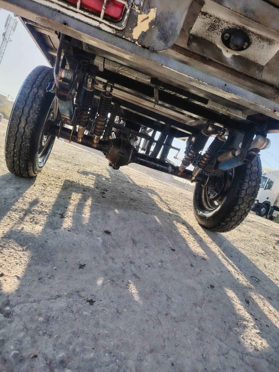 سلام عليكم خوان ستوته اللبيع موديل 2017  تعمير الستوته نضيفه وراق كامله شاصي مكفول مكينه تخبل بديه جديد طاكه رمل وكامل تواير سدر اكسن الشراي ينتصل وبي خير ويدلل مستعجل علىه ***********
