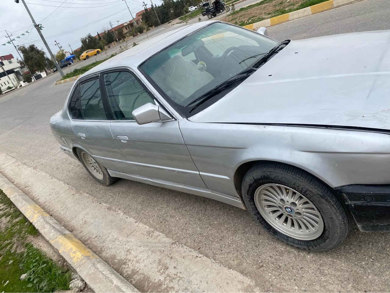 سەرەتا بەناوی خوای گەورە بیئێم تەخت ٥٣٥ تۆماتیک فول مواسەفات سەنەوی و ئەوەلیاتە تازە بۆیاخ کراوەتەوە سوکە مەسرەفێکی تیایە ئاوا ئەیفڕۆشم ٤ تایەو ویلی لۆکی لەسەرە ماڵی دۆستە سەیارەکە گێڕ و مەکینە بەشەرت شوێن چەمچەماڵ گۆڕینەوەش ئەکەم لەسەر دڵ گرتن ژ؛م*********** وەتس ئەپ و ڤایبەری لەسەرە شمشمل, السليمانية
