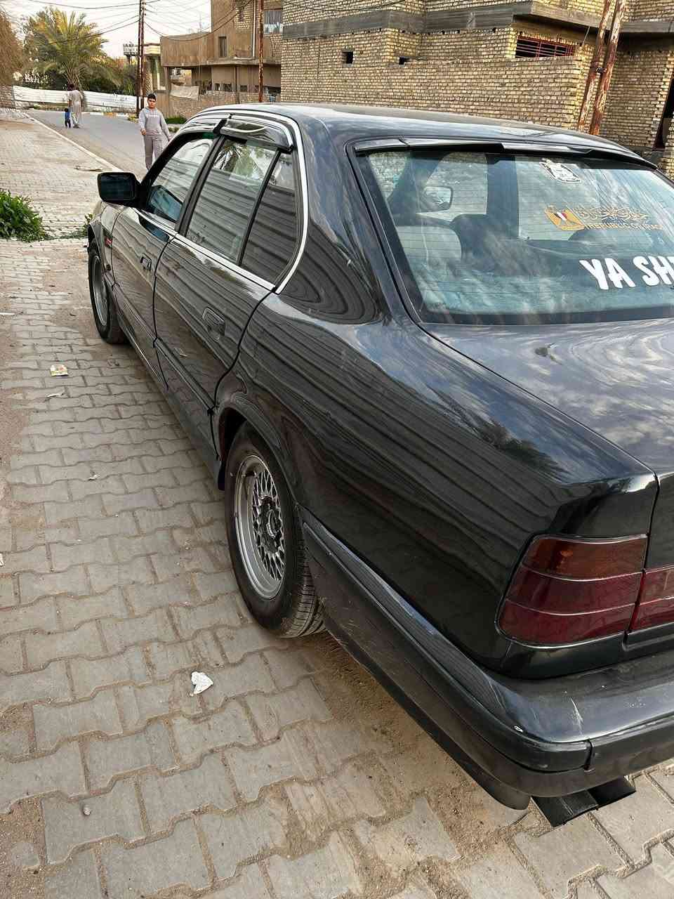 Bm535 1990موديل
السياره كامله نضيفه وكامله منكلشي تبريد كير مكينه مكينه مفتوح السعر٥٠ وبيهة ومجال


**إذا كنت صاحب هذا الإعلان وتريد حذفه لأي سبب، رجاءا أرسل رسالة إلى الدعم الفني**