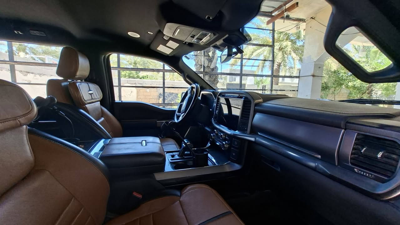 للبيع
فورد  f150  هايبرد موديل ٢٠٢١ 

فول موصفات بلاتينيوم ما عدا فتحة القمارة  صيغة الحادث لا يوجود نوع  الحادث غرق 

دبل كود من الشركة جامرلوغ عكس السايق لا يوجد اي حادث 

سعر ٣٠٥ $ 
رقم الشاصي 1FTFW1CD5MFB94122
***********
