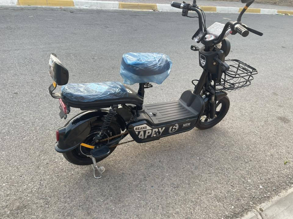 السلام عليكم للبيع دراجة شحن حجم 14 حالة بطاريات ممتازة دراجة اي عيب ما بي السعر 175 وبي مجال للشراي المكان كركوك ***********
