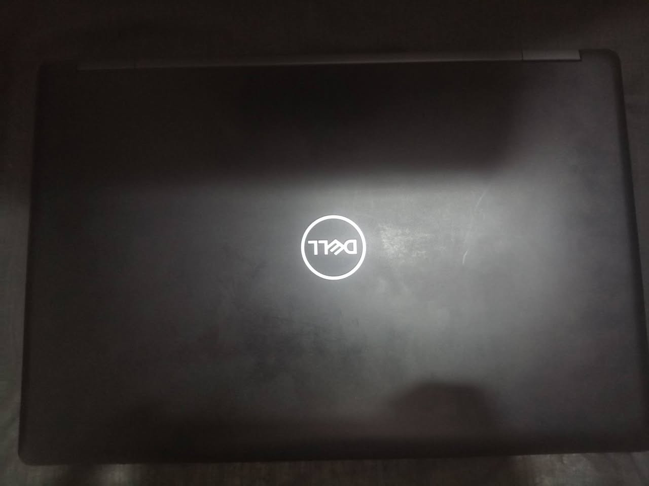 السلام عليكم
لابتوب  dell latitude 559‪0.     للبيع
مواصفاتة. Intel cori5 gen 7 الجيل السابع /المساحة 256‪ssd / 
رام 8 كيكة. كارت الشاشة انتل  4 كيكة داخلي. 
شاشة  قياس 15.6 full HD.  تشغلك دقة 2k 
كيبورد ضوئي. منافذ كلهة شغالة. بصمة اصبع. بطارية طول ساعتين.. 
مكاني بغداد/ الشعلة.   السعر 180


**إذا كنت صاحب هذا الإعلان وتريد حذفه لأي سبب، رجاءا أرسل رسالة إلى الدعم الفني**