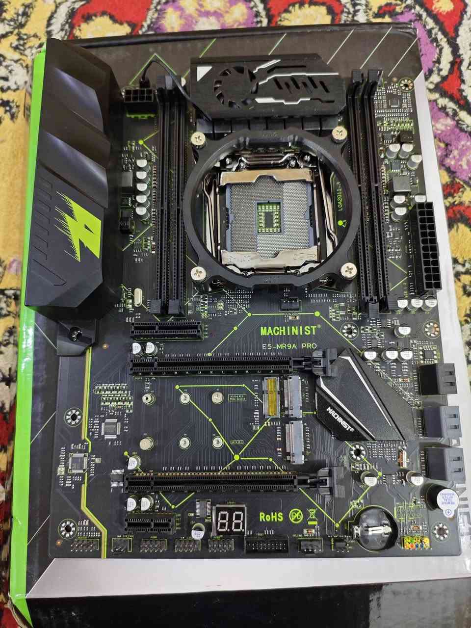 مذربورد جديدة
فحم 
ما عندي غراض حتى افحص
السعر 30


**إذا كنت صاحب هذا الإعلان وتريد حذفه لأي سبب، رجاءا أرسل رسالة إلى الدعم الفني**