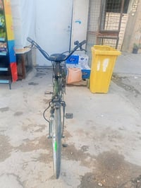 بطه للبيع حجم 26 مامستعمل قليل سعره 130 وبي مجال 07748654415