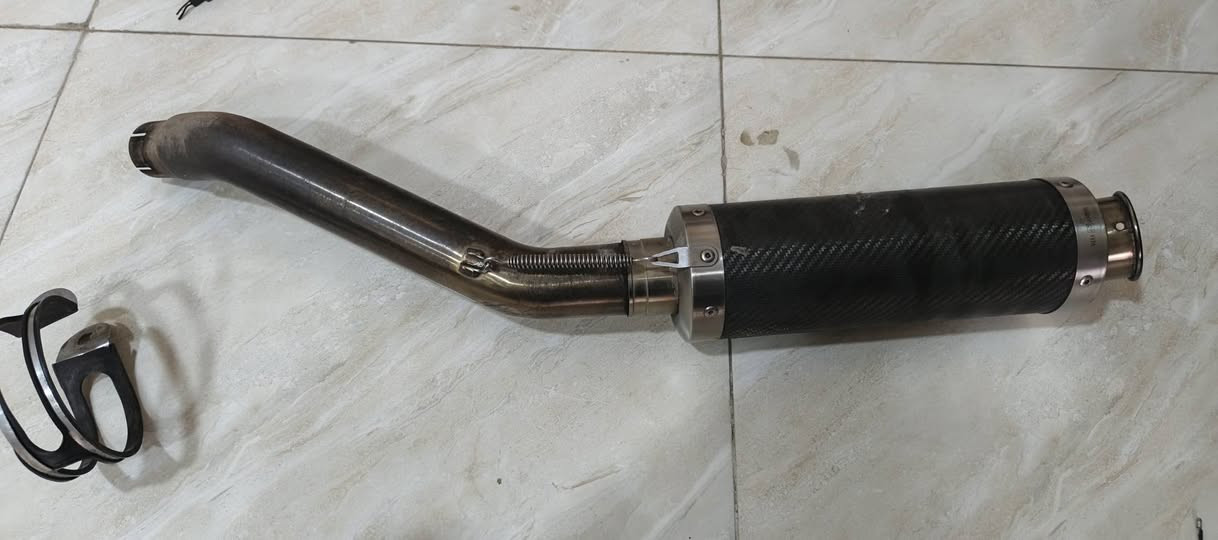 سلام عليكم صالنصه مال كاوسكي هيه ولبوري مايڤ معروفه نضافتها ١٠٠/٩٨ مكان بغداد ***********
