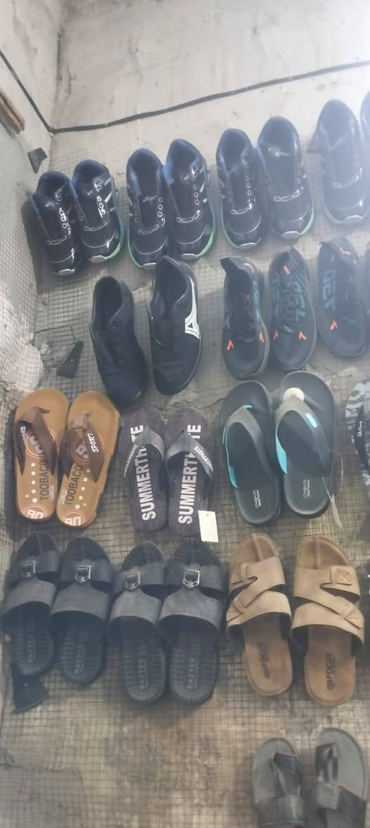 السلام عليكم
تصفية محل احذيه وشحاطات
 المعامل الباوية


**إذا كنت صاحب هذا الإعلان وتريد حذفه لأي سبب، رجاءا أرسل رسالة إلى الدعم الفني**