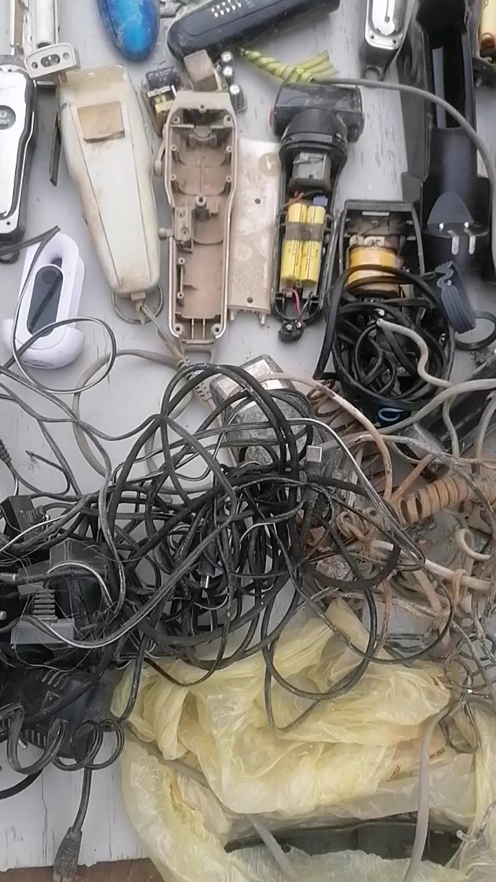 بي عاطل وبي شغال أعلى سعر ابيع


**إذا كنت صاحب هذا الإعلان وتريد حذفه لأي سبب، رجاءا أرسل رسالة إلى الدعم الفني**