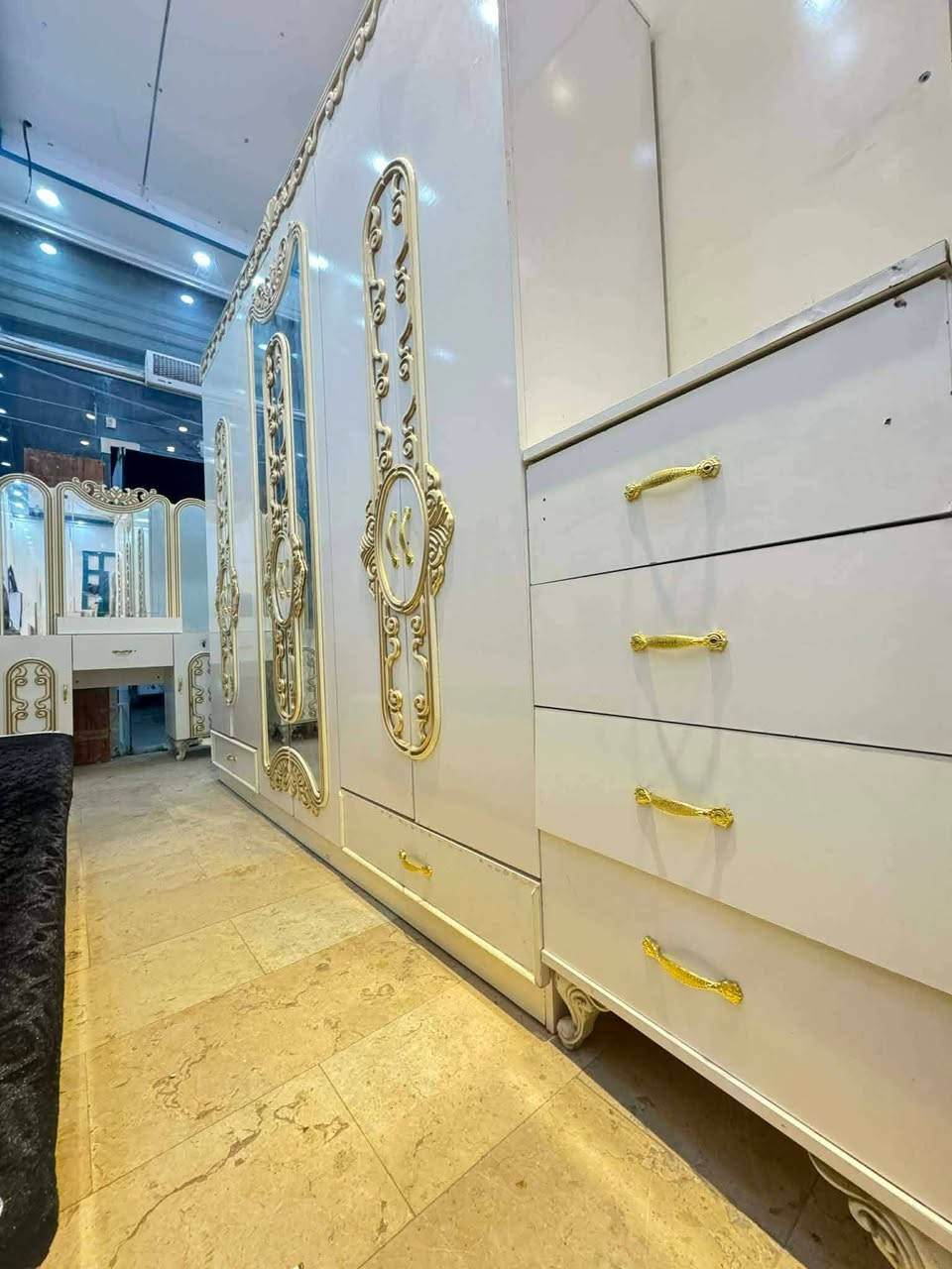 غرفه نوم تركيه نضيفه وضخمه 7 قطع سعره 470 مكان نجف


**إذا كنت صاحب هذا الإعلان وتريد حذفه لأي سبب، رجاءا أرسل رسالة إلى الدعم الفني**