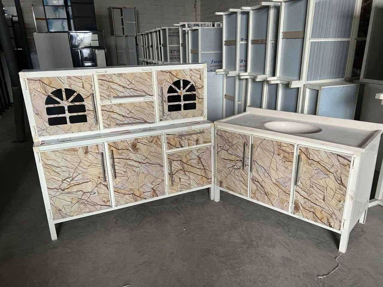 كاونتر مترونص ارضي.وملحق مترونص وسنك متر و20سم . 

السعر  255

توصيل داخل بغداد  فلوجه مجاني

كربلاء بابل نجف ديواينه توصيل 10

رمادي توصيل 15 

مركز صلاح الدين واسط. _ توصيل 25)

اطراف واسط 50 
ديالى 35 
عماره سماوه ناصريه بصره 35 بغداد, العراق


**إذا كنت صاحب هذا الإعلان وتريد حذفه لأي سبب، رجاءا أرسل رسالة إلى الدعم الفني**