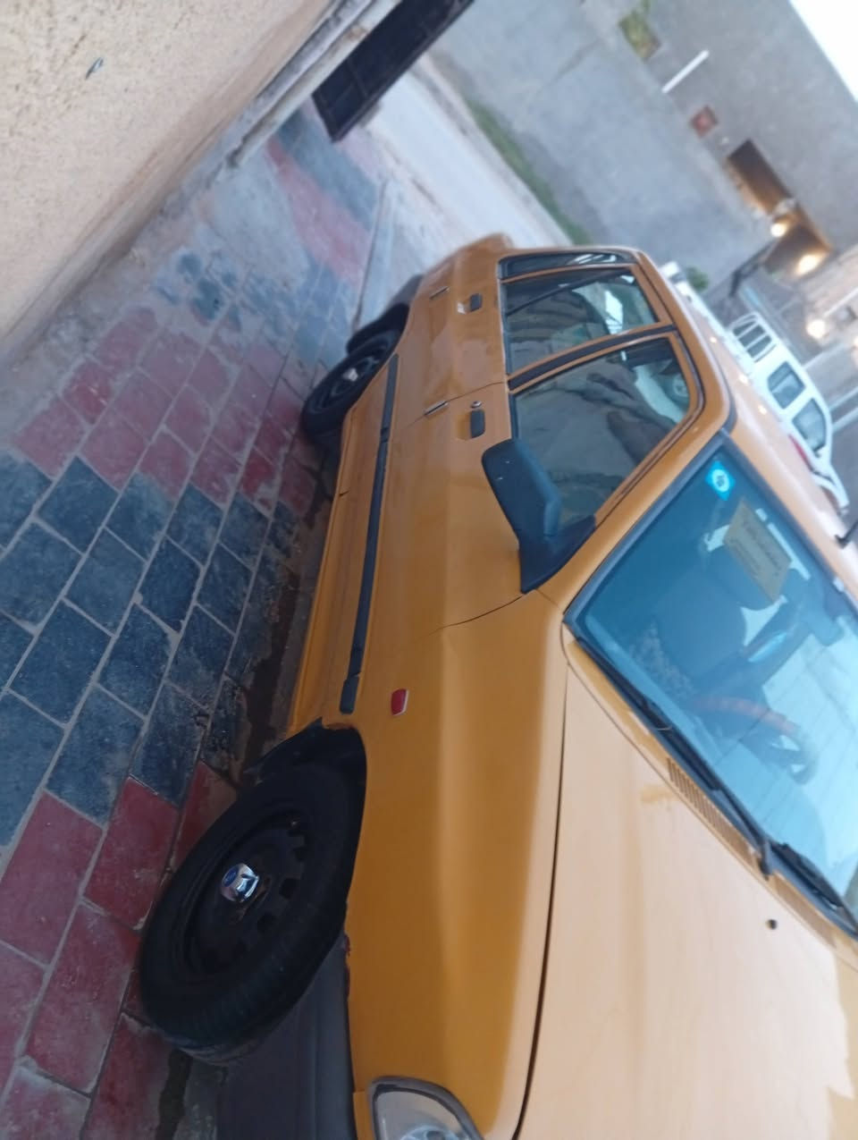 سلام عليكم سابه موديل 12 للبيع مصفره هيئه وغرامات
سنويه لل 28  العنوان كربلاء تحويل مباشر بسمي مكينه 
كير حداديه مكفولات ***********
