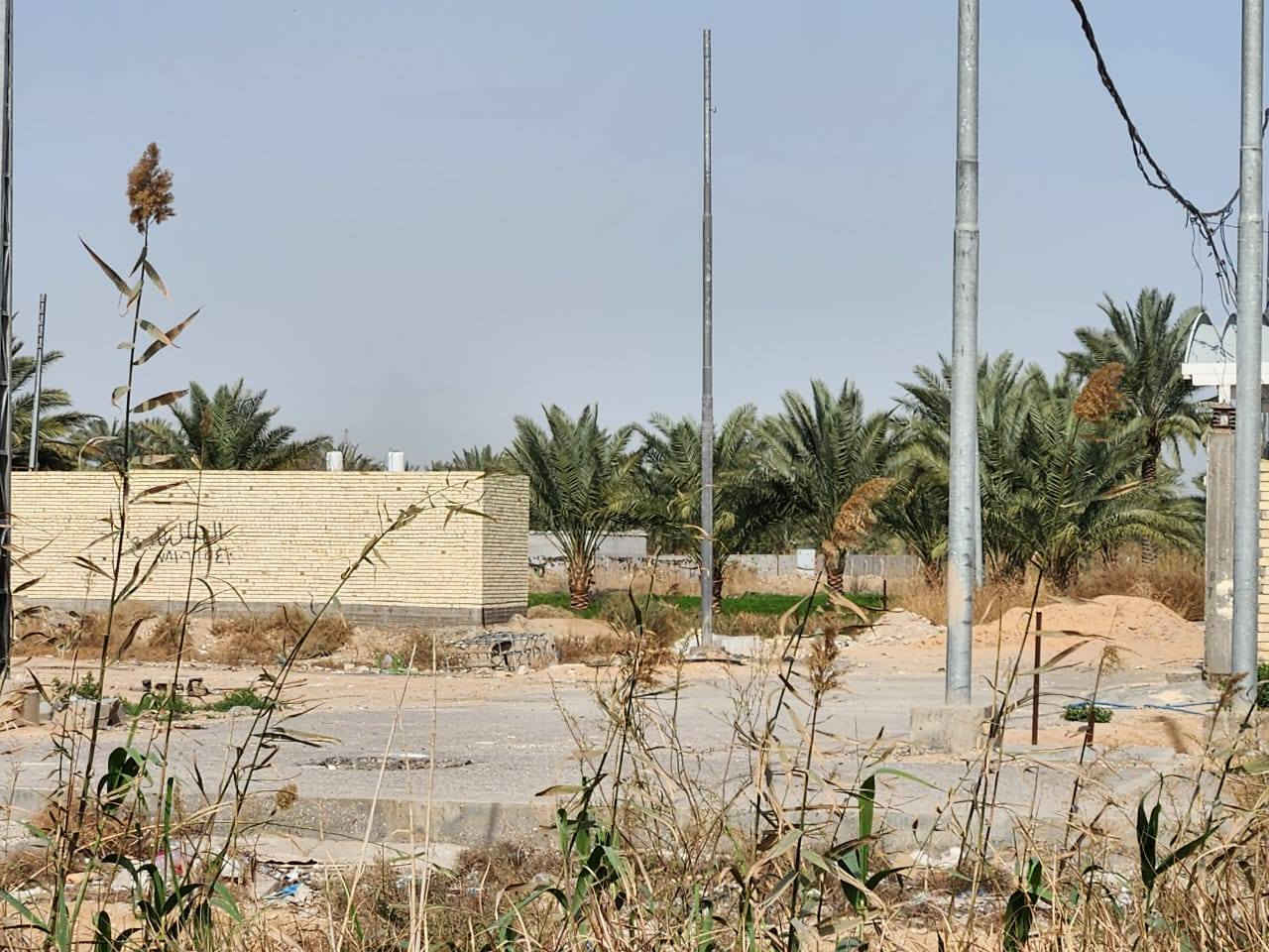 السلام عليكم  في كربلاء
هياكل مربعة مساحة الهيكل ١٠٠متر مربع بناء درجة أولى طابق واحد طابوق جمهوري بإبعاد (٦٥ ؛ ٧؛ ١٣) وبسعر ٥٠ مليون للهيكل الواحد في مجمع السفير قرب  رابط الزبيليه 

مجاور سيد  إسماعيل جنس العقار زراعي سند ٢٥ إقرار محكمه 

وفيما يخص العرصات توجد مساحات مختلفه في نفس المجمع خدمات كامله إقرار محكمه وبسعر ٢٥ مليون للعرصه الواحدة وبمساحة ١٠٠ متر مربع للقطعه

يعني الهيكل سعره ٥٠ مليون ال١٠٠ متر 

والقطعه سعرها ٢٥ مليون هم ١٠٠ متر

وأي استفسار اتواصلو  ويه صاحب القطع والهياكل مباشر ***********
