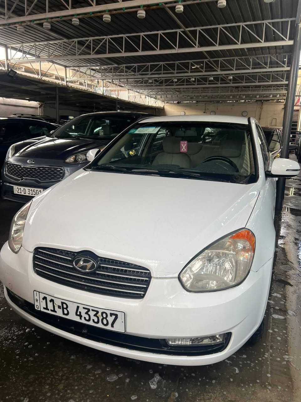 السلام عليكم
للبيع هونداي اكسنت 2011 خليجي الشركه العامة
مكينه 1600 دوش محرك وكير مكفولات
سيارة جديدة وجاهزة صدر امامي وخلفي جديد
ماشية 150 ألف حقيقي رقم بغداد الجديد
بيها صبغ ربع جاملغ الخلفي جوه قبق بانزين
والباب خلفي أثر طخة خفيفه
السعر 105 وبيها مجال للشرااي
المكان بغداد البياع ***********
