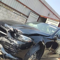 مارسيدس C300 2023 حادثها موضح بالصور حادث ببغداد جنطة وبدلتها بلادية ن...