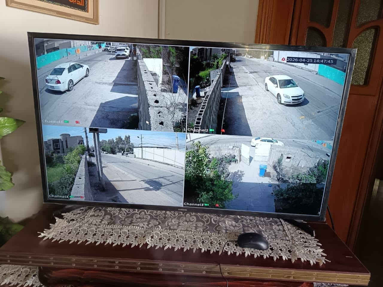 🎥 السرقة ما تعلن موعدها… وخليك دايماً شايف كلشي يصير!
مع كاميرات المراقبة نوع دهوا الاصلي ، الأمان صار أسهل وأذكى 🔐
✨ المميزات: ✅ دقة عالية (HD / Full HD / 4K) 📸
✅ رؤية ليلية واضحة 🌙
✅ متابعة مباشرة من الموبايل 📱

✅ تسجيل مستمر + استرجاع الفيديوهات 💾
✅ مناسبة للبيت، المحل، والمكتب 🏠🏢
✅ نصب وصيانة متوفرة 🔧

👷‍♂️ متوفر كادر عمل في  جميع مناطق #بغداد #كرخ #ورصافه
🔥 لا تخلي مكانك بدون  مراقبة… اطلب الآن!

📞 للحجز والاستفسار:

*********** مهندس يوسف. وتساب 

متوفر جميع انوع #كامرات #مراقبه 
نوع #دهوا #الاصلي
نوع #هيكفجن
#شاهين
#اسوار 

#EZVIZ
#كاميرات #واي #فاي
