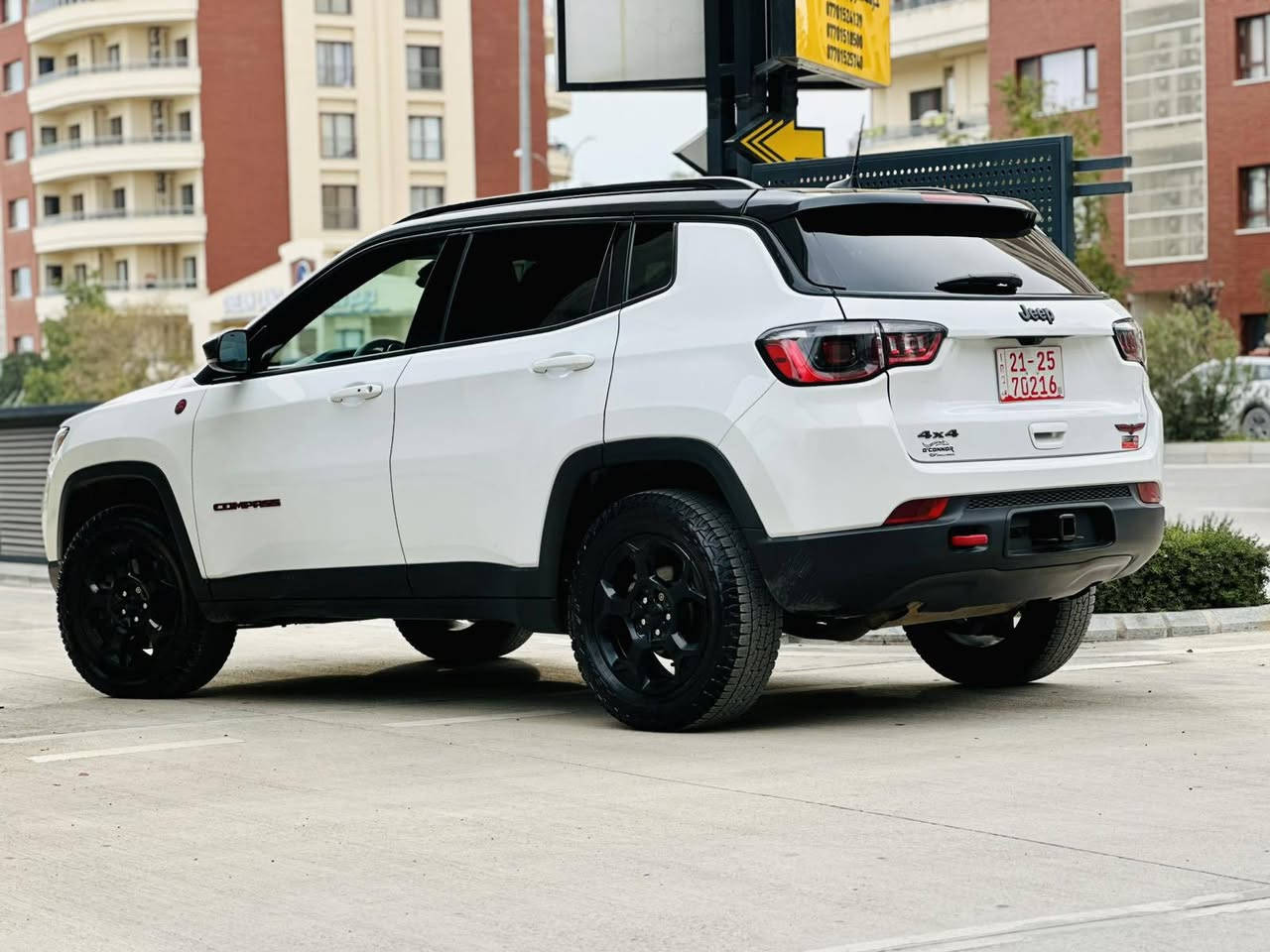 جێب کۆمپاس 2023  -TRAILHAWK
دهبل ئه كسل (٥ نيزامى روشتن)
سه يارهكه بيّ بوّياخه
فول مواسهفات
شه غال
پانوراما
كوشن جلد وهيتەر
سوكان هيتهر

سعر : لە کۆمێنت داوای بکە ڕاستەوخۆ بۆت دێت 🤖 

رادار ٣٦٠
شاشه كهوره
ته بريد مەركه زى
3C4NJDDN7PT512027

ژمارەی خاوەنەکەی 
***********
