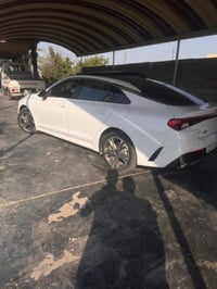 KIA K5 EX 2024 للبيع وارد امريكي فول مواصفات للأخير: حساسات 360 بنورام...