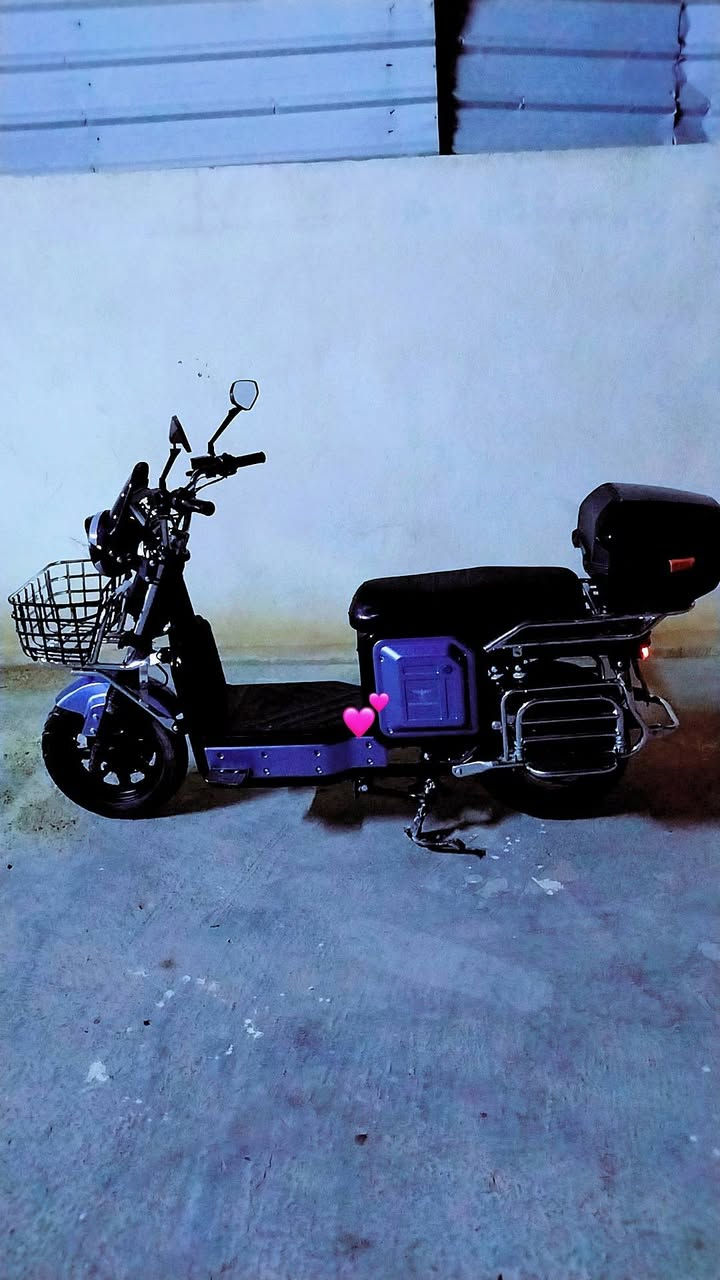 سلام عليكم
ماطور لبيع نضيف كلش موديل 26 بطاريات فول 
مكاني فلوجة خاص متوفر وخط متوفر ***********
