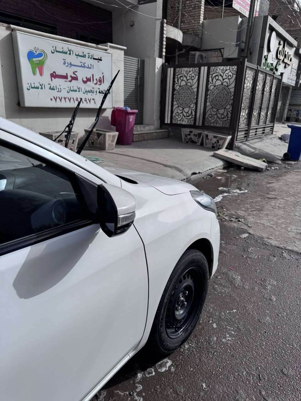 السلام عليكم 
صني مصري 2024 تبريد فول قطعتين يدات نيكل 4 جام كهرباء السيارة فول خير من الله ماشية 65 الف
بيها ضربة من ورة الدعامية الخلفية وقبق الجنطة وبيها باب الخلف السائق مبدل اصلي
*********** مكانها بغداد الدورة
*********** واتساب متوفر
