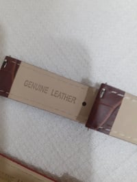 ٣٥ قطعة • سير ساعة • جلد