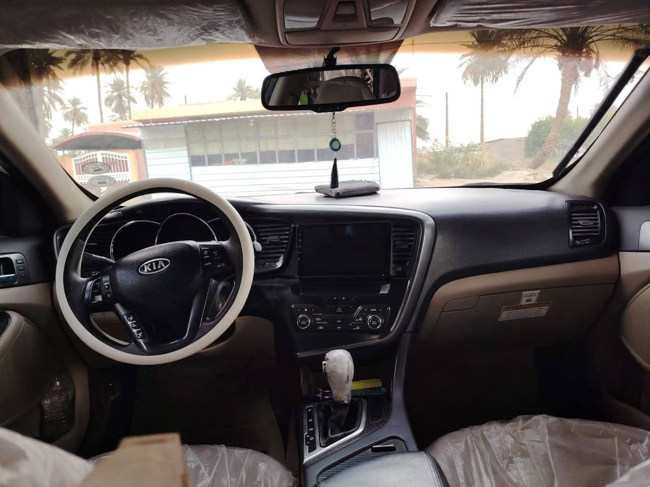 سلام عليكم من رخيصة الادمن اوبتما موديل 2011 خليجي رقم اربيل دولي جاهزه من كلشي مكفوله من ضربه سياره  ومن الصبغ بيه بارد شي قليل حلوه احلى من الصور مالك بالحله تريد تحويل تريد وكاله مكان السيارة بابل السعر 122 وبيه مجال *********** خوان مامتواجت ع النت اتصل بيك خير ودلل
