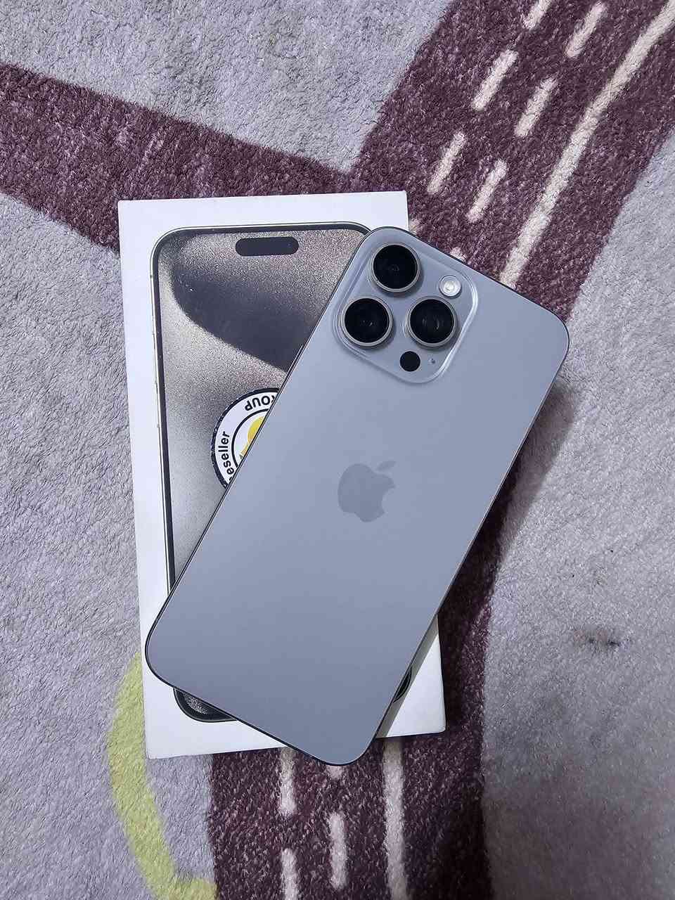 ايفون ١٥ برو ماكس
بطارية ٨٥ لون تيتانيوم

ممفتوح بلادي جديد 

وصل الشراء موجود

السعر مليون ٥٠ الف 

وبي مجال لشراي
او مراوس ب١٦ برو ماكس وانطي فرق

العنوان بغداد الشعب 

***********
