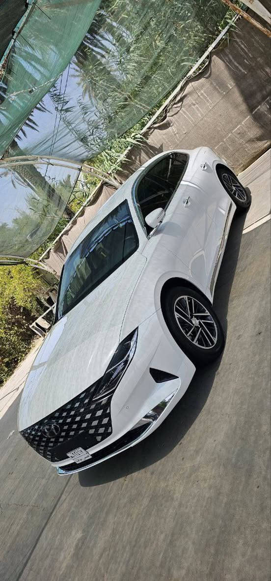 سلام عليكم سياره ازيره للبيع حيل جديده ماعايزهه اي شي مكفوله سياره كفاله عامه مديل سياره مديل ٢٣ فول من عده لفتحه ستفسار رقم لهاتف ***********
