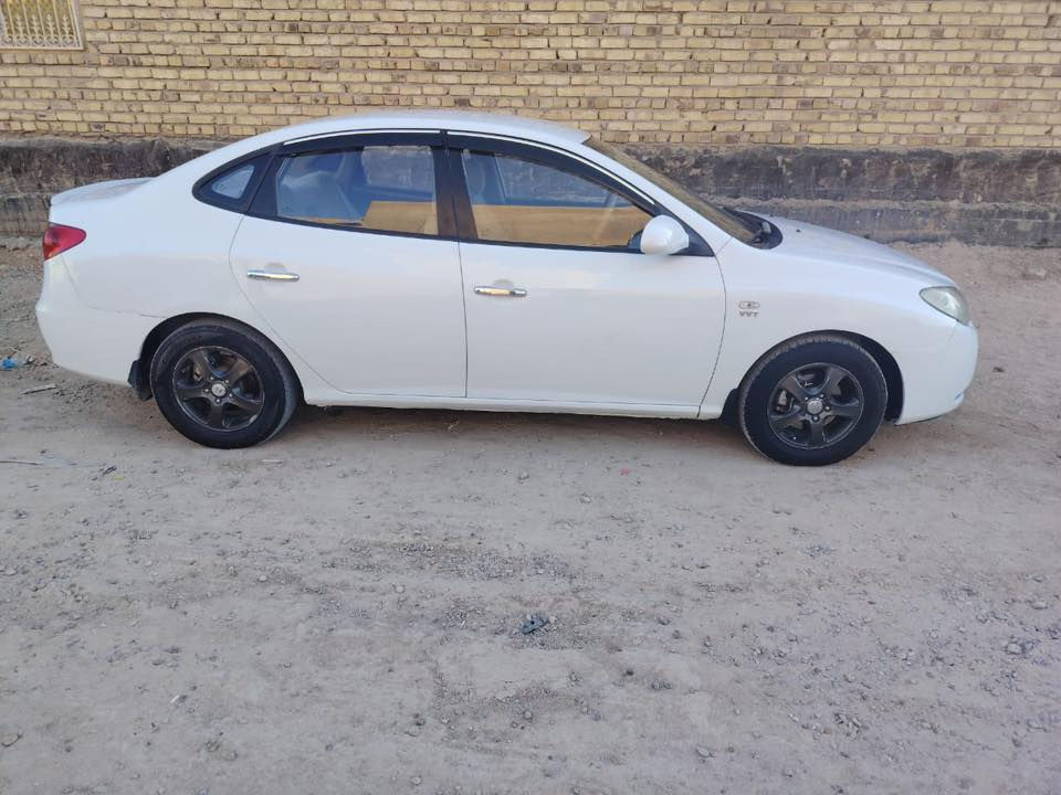 سلام عليكم الانتره موديل 2009 سياره مال بيت مال جنيان جهازه من كلشي مكينه 1600دكشن عالي المرغوب مكان سياره بابل سياره بيه قطعتين صبغ السعر ٨٧ وبيه مجال***********
