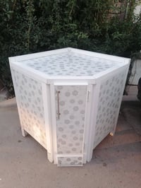 زاوية تفصال  كلش نضيفة العنوان الشعب يوجد توصيل 07700622110
