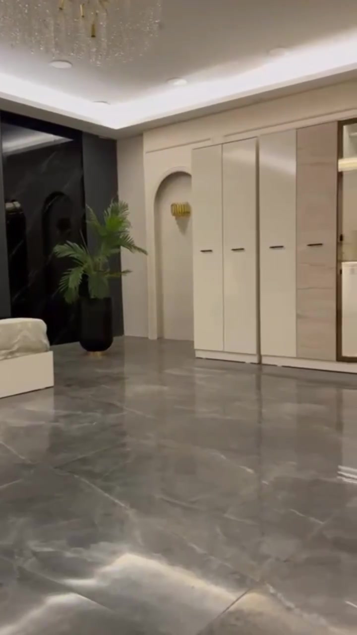 *موديل   ميرتر      المودرن*

*7 قطع*.    *كنتور مع الملحق 3م*

*2- برغي وچوي حديد*
  
*سرير مخزن جك*

*5- شغل درجه اولى*

•••       *السعر🔥 975 للحجز تواصل ع رقم واتساب***********
