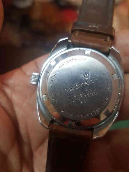 السلام عليكم اخوان ساعه اوتماتيك نصب اسويسري للبيع يوجد توصيل 
***********
