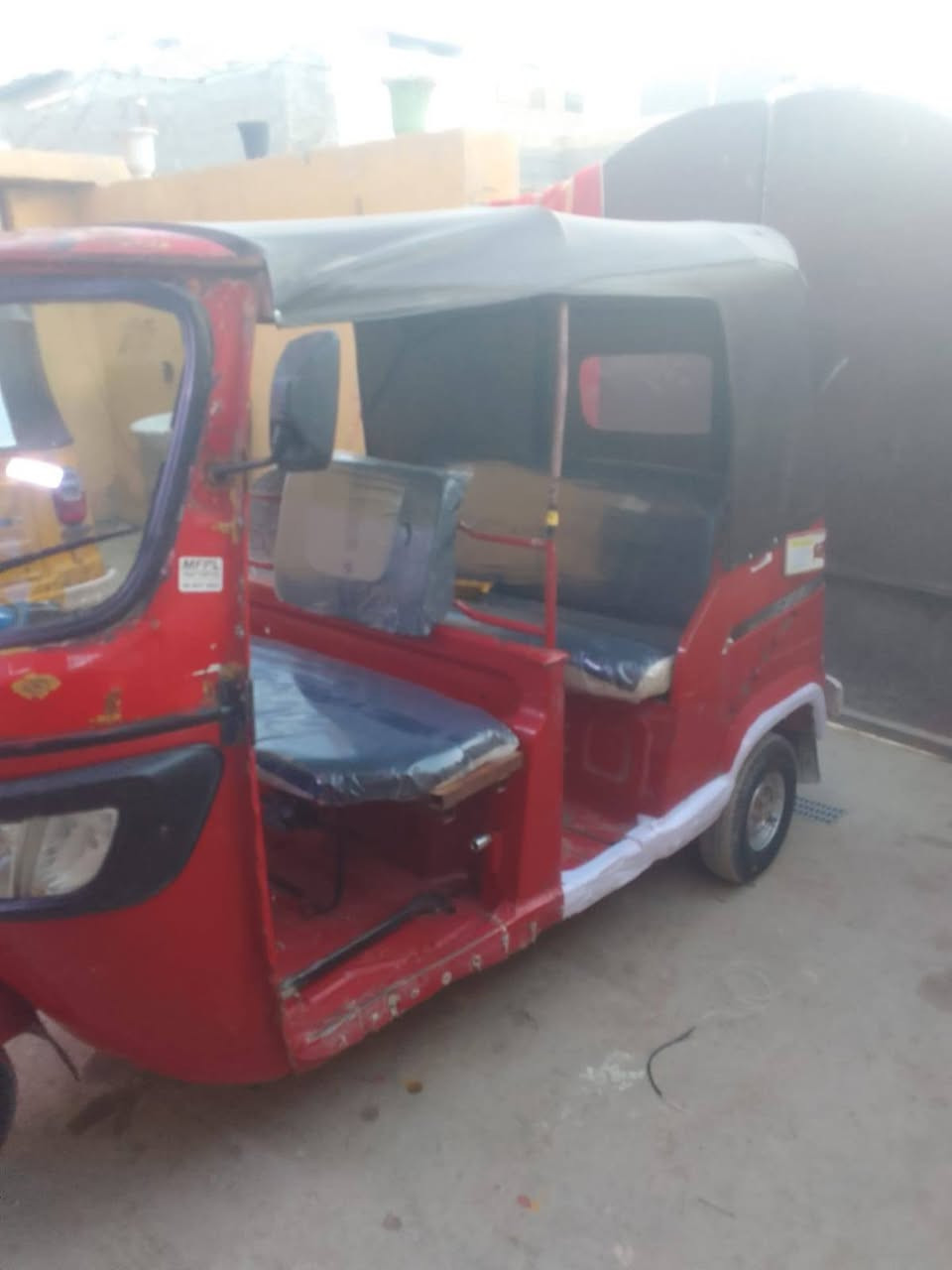 سلام عليكم تكتك للبيع ١٩ كامله كبل للشارع لاضربه ولاصبغ تكتك احله من صور كامله مكينه نعمه اوراق ٧مدينه الصدر سعر ٢٨٠٠وبيه مجال ***********
