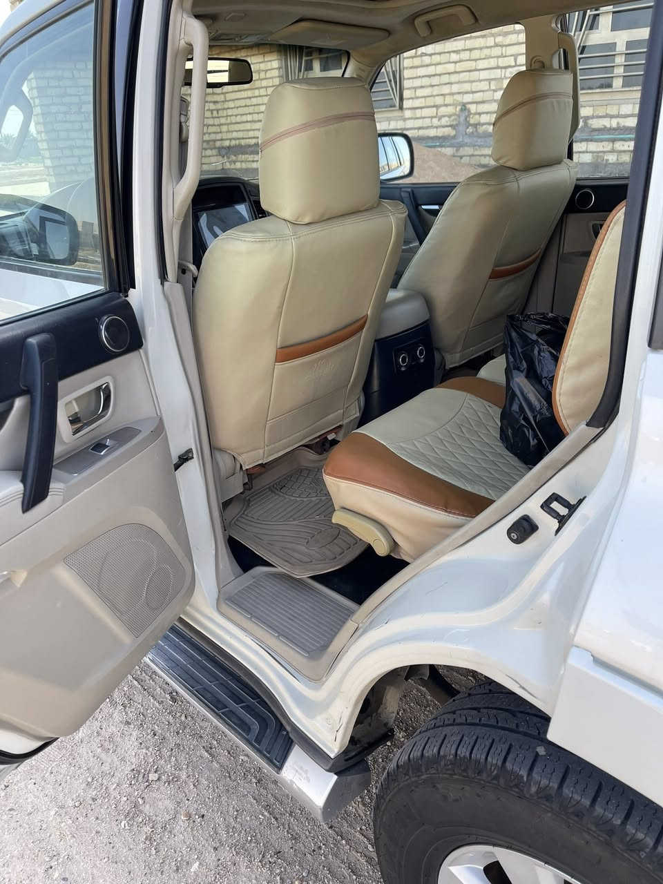 2009 حبتور فول مواصفات مكينه 300 مكفوله السيارة محرك كير شركة رقم بغداد حدادية جديده ماتصرف عليها ربع مكاني الفلوجة السعر 130 $
***********
