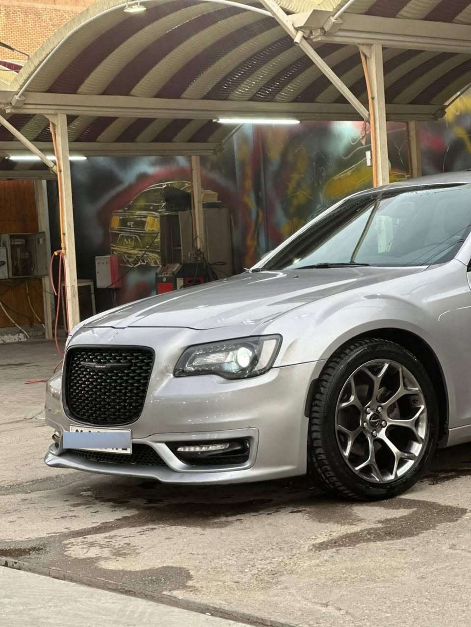 السلام عليكم
اوباما 2018 S كلين تايتل كندي 🇨🇦 السياره حيل جديده وأحلى من الصور  ماشية 63 كفاله عامة من الصبغ والتبديل بيها بس تعديل بارد بالباب الورة السايق  كلش صغير وميبين  اصلا 
المواصفات
 بصمه 
بانوراما  
دبل لحية 
بردة خلفية 
شفتات ستيرن
تشغيل عن بعد 
كشن امامي خلفي تدفئه
تحكمات أستيرن 
مري هيتر 
تبريد قطعتين 
وباقي مواصفات ال S المعروفه رقم  سليمانية باسمي تحويل ثاني يوم 
مكان السياره / بغداد
للاتصال ***********
