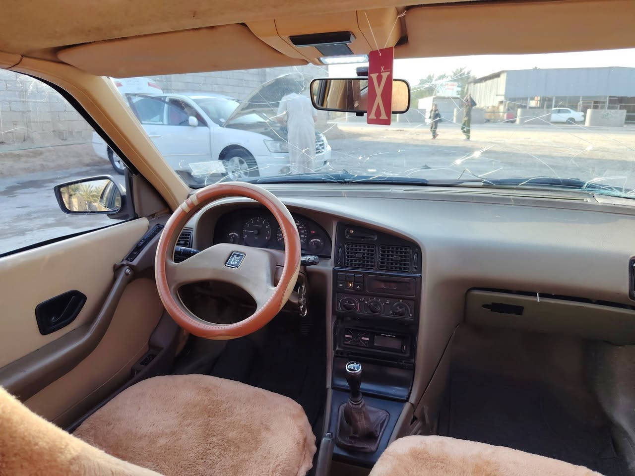 سلام عليكم للبيع بيجو 405رقم بابل  سنويه ماصاقطه تحويل مباشر مكينه وكير جدد تخم تاير حداديه جديده كهربايات شغاله السعر 17مكاني نجف مناذره ***********  سياره جاهزه كبلل تطلع عله باب الله
