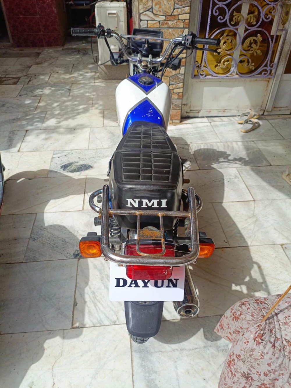 السلام عليكم دراجة تايكر 5 كير للبيع مديل 2021مكفولة كفالة عامة كهربائيات سلف هندر اشاير عالي ناصي هورن كلة شغال مكينة مقفولة اوراق موجودة لسعر 500 وبيهة مجال بسيط مكاني بغداد فلكت حي لنصر