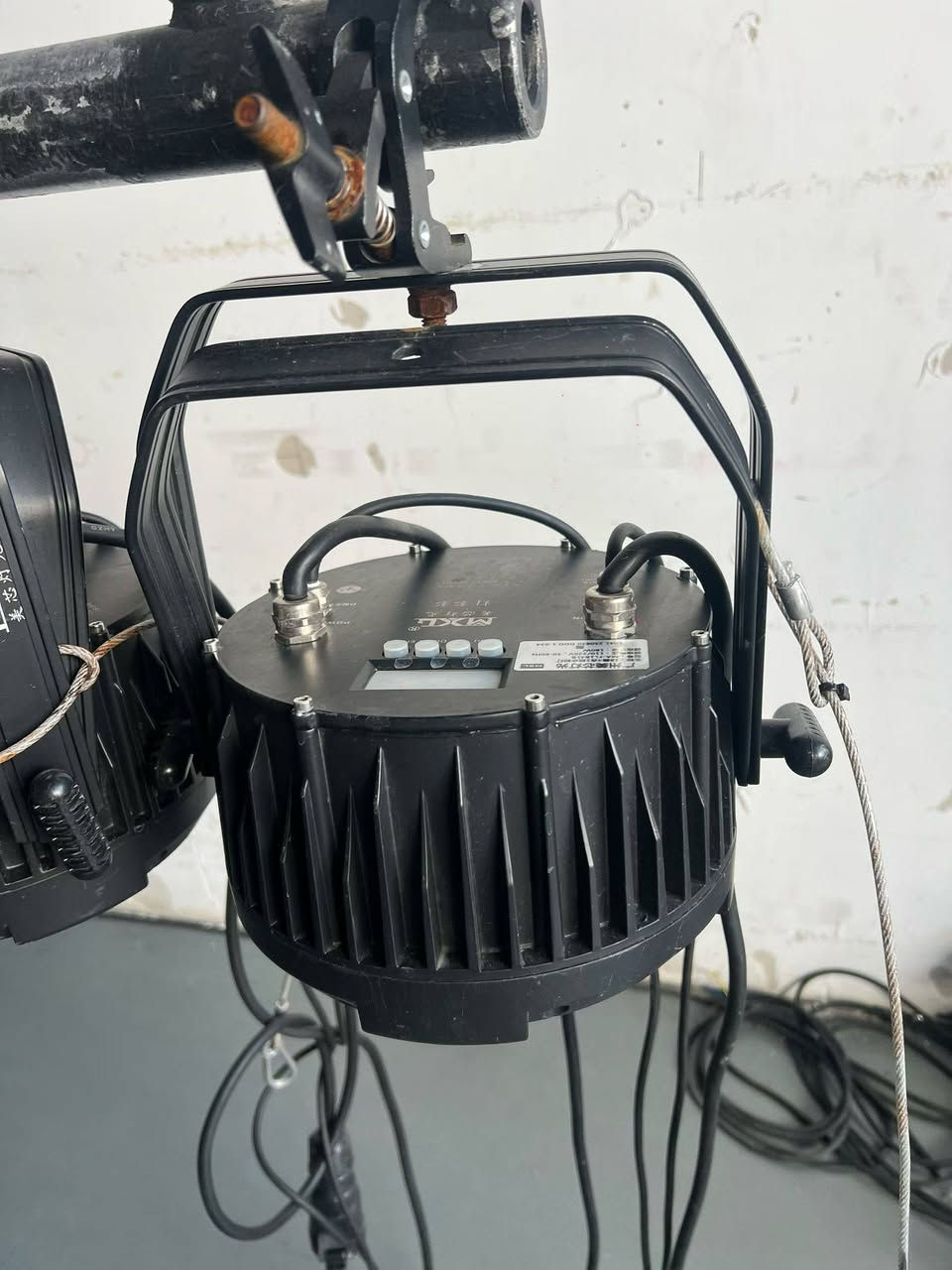 Selling 200 outdoor waterproof 18-LED panel lights, equipped with 16A waterproof plugs, including a flight case. Please contact me via WeChat or WhatsApp: +86 19530625717.


**إذا كنت صاحب هذا الإعلان وتريد حذفه لأي سبب، رجاءا أرسل رسالة إلى الدعم الفني**