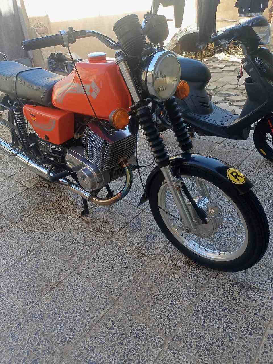 السلام عليكم ورحمة الله ***********
محرك ألماني كصه 3 على الفتح 
الماطور بدون 
كهربائية كامله  الماطور ماكنيت 

السعر مليون وستميه بي مجال لشراي 

مكاني الرميثه
