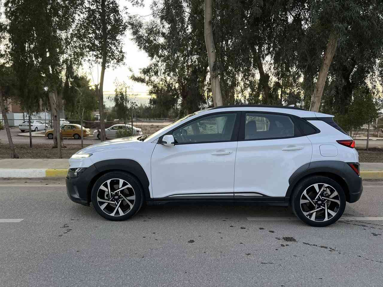 كونه 2023 

رقم فحص 

مكينه 1600 تيربو  
 
مري شفط حساس خلفي وباقي المواصفات التحكمات والقياده الموجوده باغلب السيارات 

حادثه بدون دواخل صطحي صور الحادث والسونار داخل المنشو 

السعر. 140. ورقه 

مكان السياره بابل مسيب سده الهنديه 

***********
