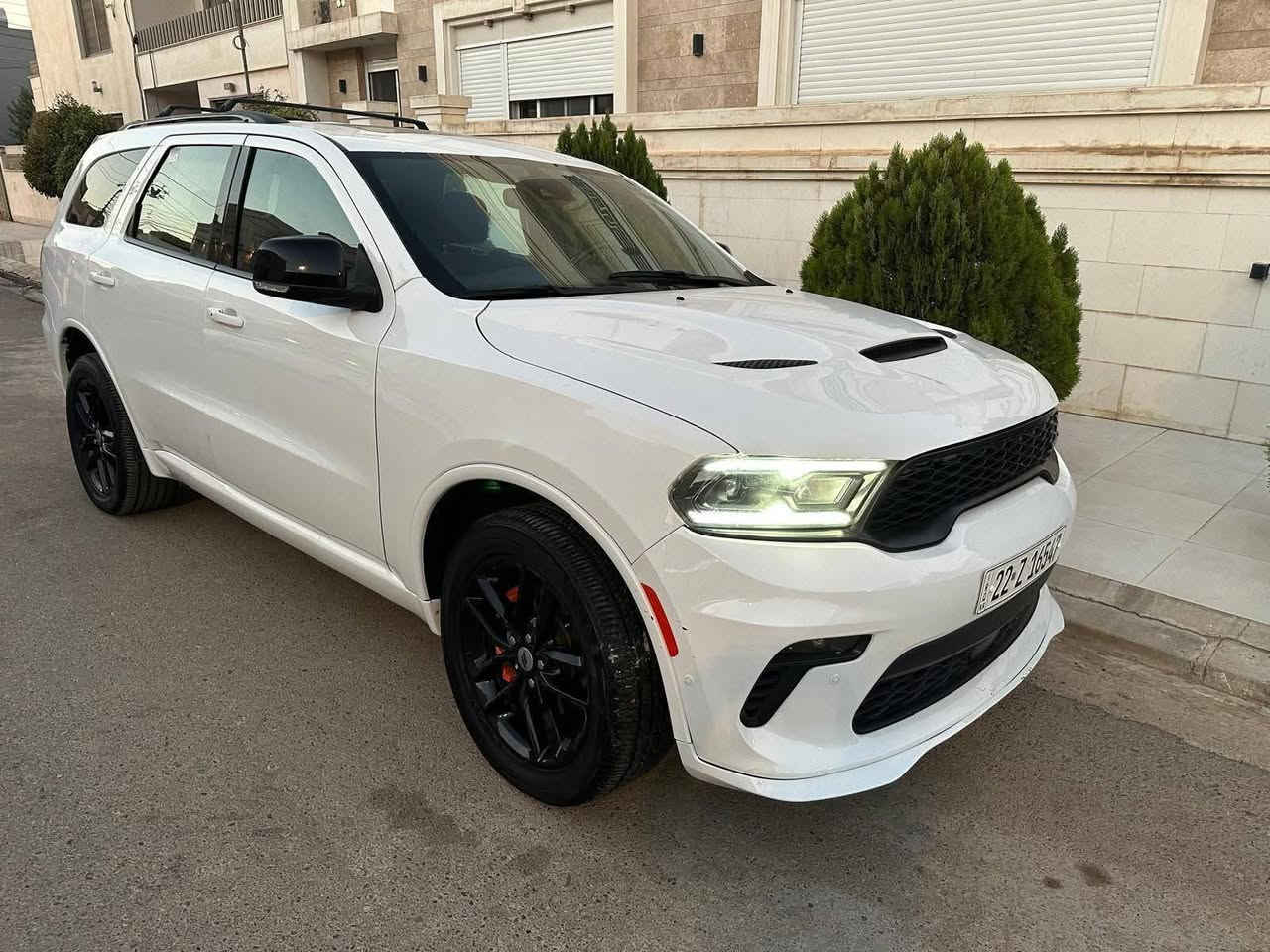 سلام___عليكم___صور___سونر__مرفقه___بالمنشور
#_رقم__شاصي__مرفق

#دخول__جديد__موديل__2023__

#ترقيم____جديد___اربيل____بأسمي

 دورنكو السياره GT Plus

وارد امريكي 

المحرك : V6 . 3.6L .

              

المواصفات رادار امامي مع مانع تصادم تحذير الخروج عن المسار. تحذير النقطة العمياء  حساسات امامية وخلفية
 شاحن هاتف لاسلكي (وايرلس). فتحة سقف (سلايد)  مقاعد جلد اسود مقاعد كهربائية مع ذاكرة لحفظ وضعيات الجلوس
تبريد 3قطعه تبريد وتدفئة

 تدفئة مقود القيادة. 

 مقود رياضي مع تحكم كهربائي. مصابيح امامية زنون مع LED 
 كشافات ضباب LED . 
شاشة كبيره
نظام ملاحة (GPS) . 
تشغيل عن بعد  صندوق كهربائي . 
بلوتوث تلفون 
محدد سرعة 

كاميرا خلفية ...#ماشيه___30__الف__بامريكا
كير شفتر ستيرنك  اطفاء وتشغيل اوتماتيكي Auto start

#بجم___لايتات__راديترات__بدنه__كلها___بلادي

#قاعدة___الدبل___جهة__اليمين___سليمة مئه بالمئه

#السعر___30000$
مكان السياره بغداد الصالحيه مقابل وزراة الخارجيه 
رقم الهاتف 
***********
