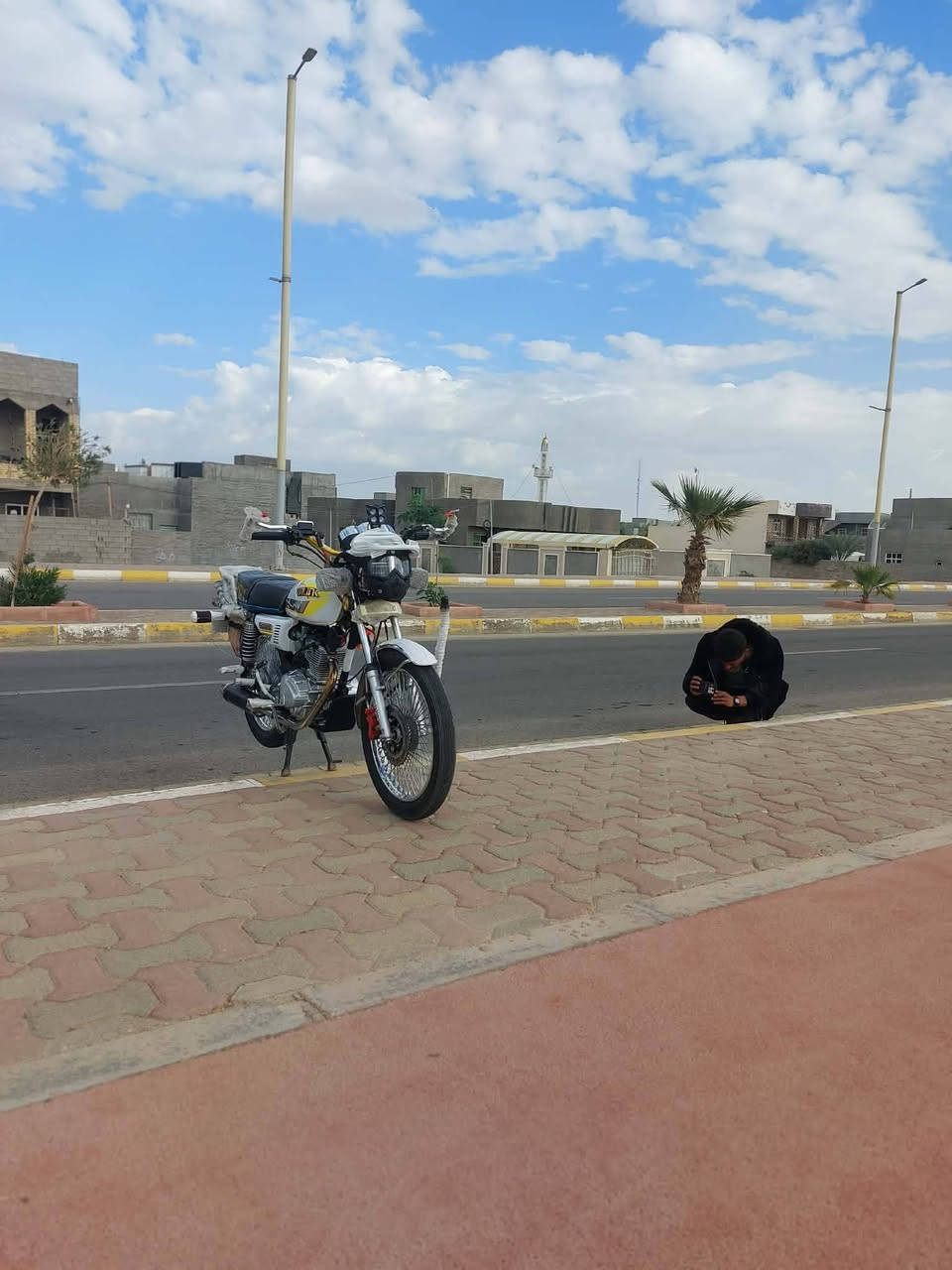 السلام عليكم شباب دراجة تايكر 24 فول ترتيب كاملة ما بيهة نقص شاشة عرض فيديو سكان رياضي عقل فصلة رياضي فول كاملة دراجة اي نقص ما بيهة دهن كلة امزويل ابدل الهة نضيفة مرتبة اوراق منفيس السعر 900 وبيهة مجال جماعة 800 لا تراسل والمو شراي ليخابرني ابد ***********رقمي واتساب
